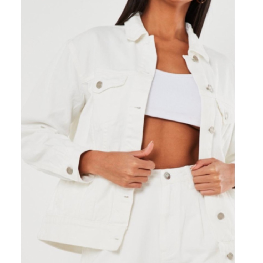 Misguided Oversize Jean Jacket- NWT